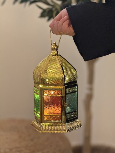 فانوس نحاسي مغني ومضيء 🌙