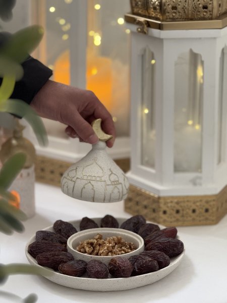 مضيفة حجر 🌙