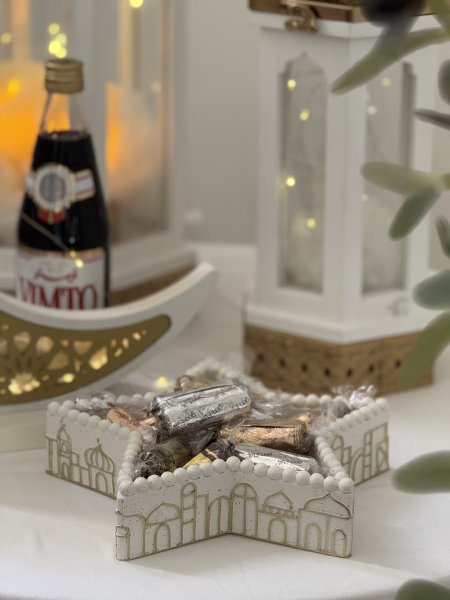 مضيفة حجر شكل نجمة ⭐️