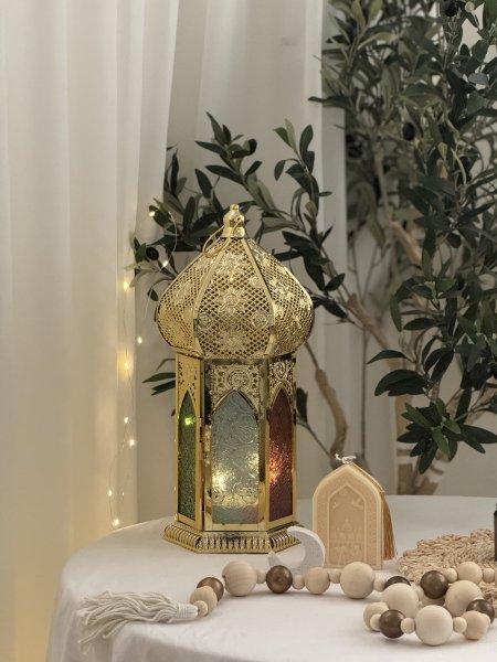 تنسيقة فانوس مغني ومضيء كل كبسة لحال🌙