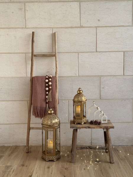 زاوية سلم Golden Light 🌙