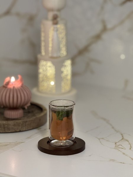 طقم ٦ كاسات شاي دبل جلاس مع٦ صحون خشب