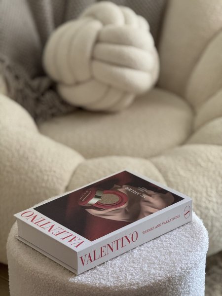 كتاب ديكور valentino