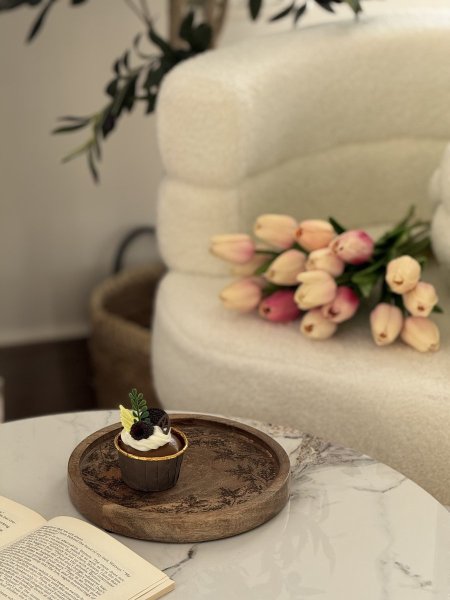 صحن خشب بنقشة فخمة 🪵
