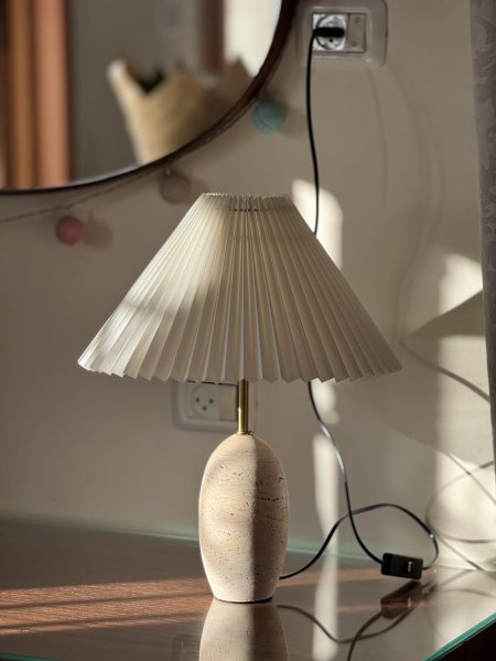 تيبل لامب حجري ✨